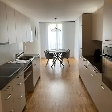 Apartment Bright 1-bed With Balcony, 5 Minutes From City Centre! Gdr7 Lausanne